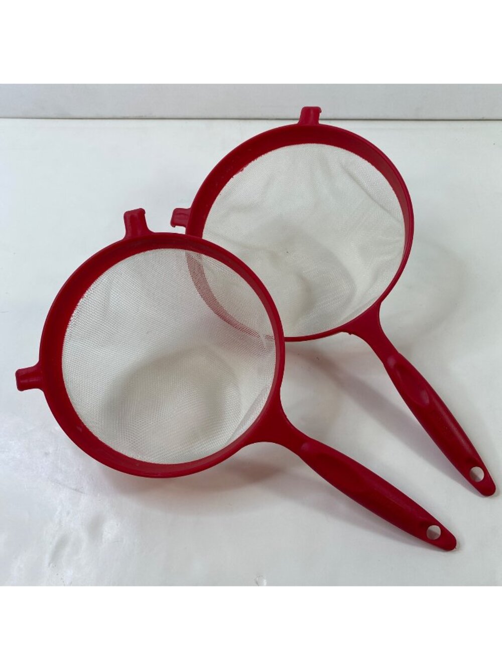 Set 2 Miusa Red Silver Mesh Strainers Ergonomic Handle Kitchen Sieve Tool